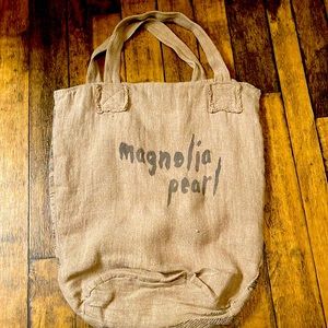 Magnolia Pearl NWOT/not made anymore bag.  It’s the bomb! Rare! Rare! Rare!